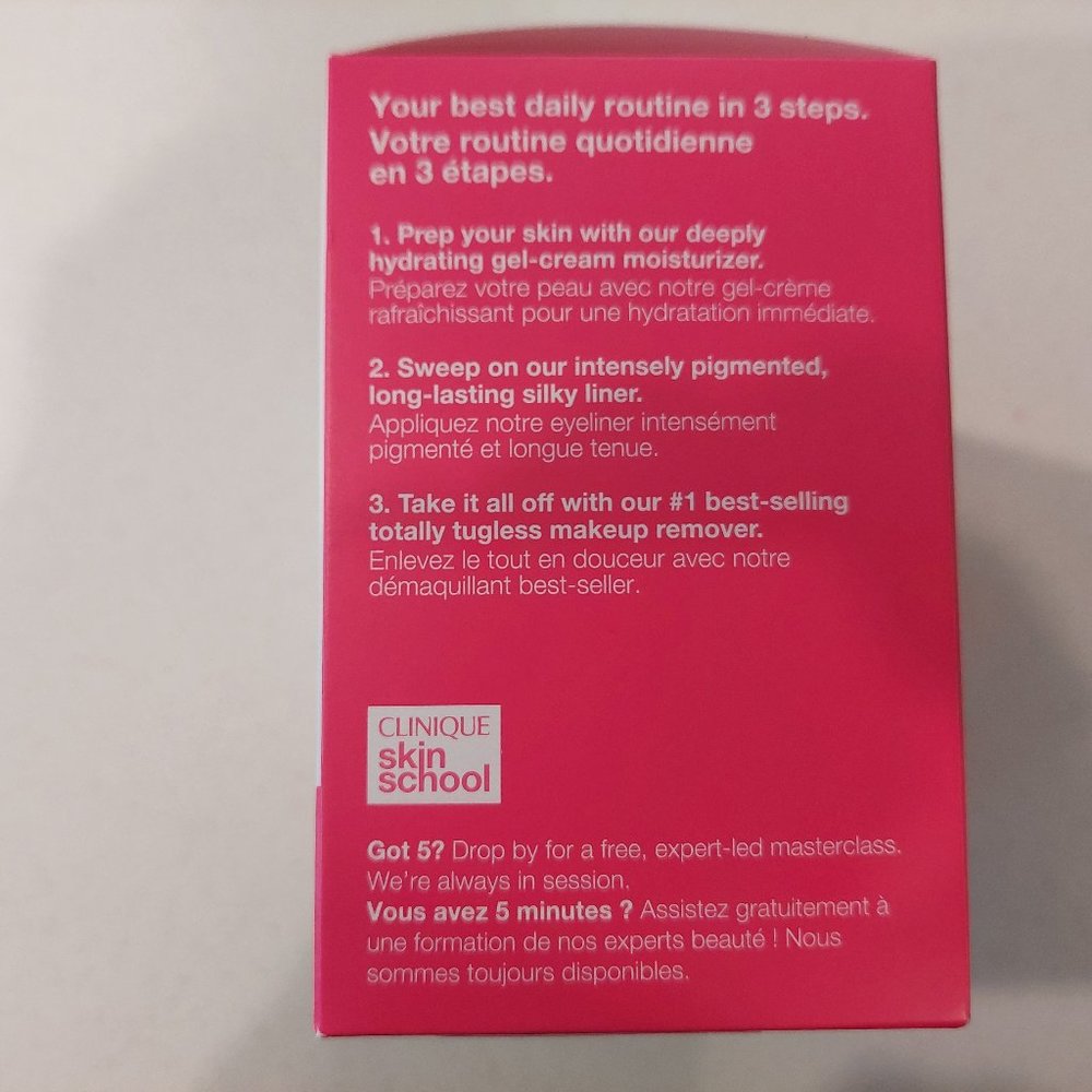 3/$15 Clinique Sample Bundle NWT - Picture 2 of 6